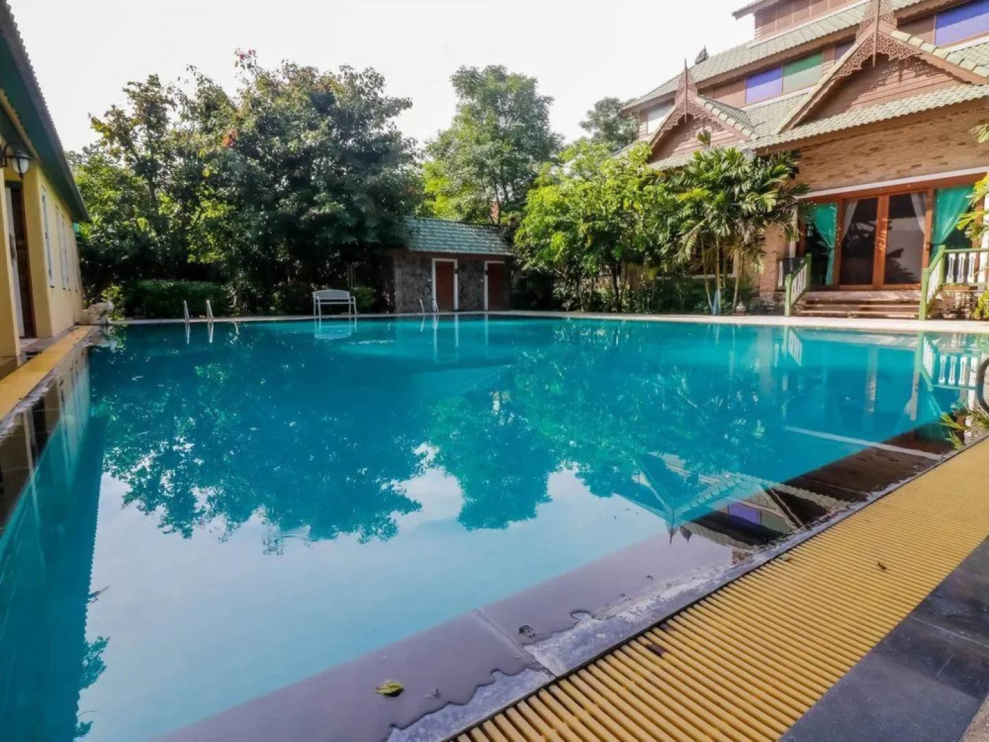 NIDA Rooms Ganesh 99 Doi Lo