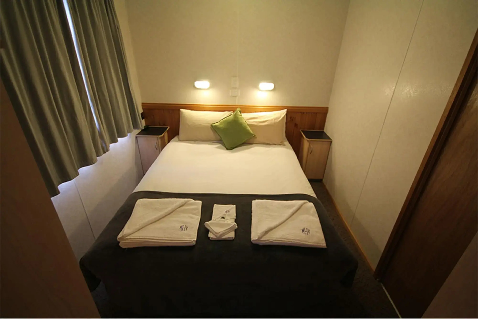 Metung Holiday Villas