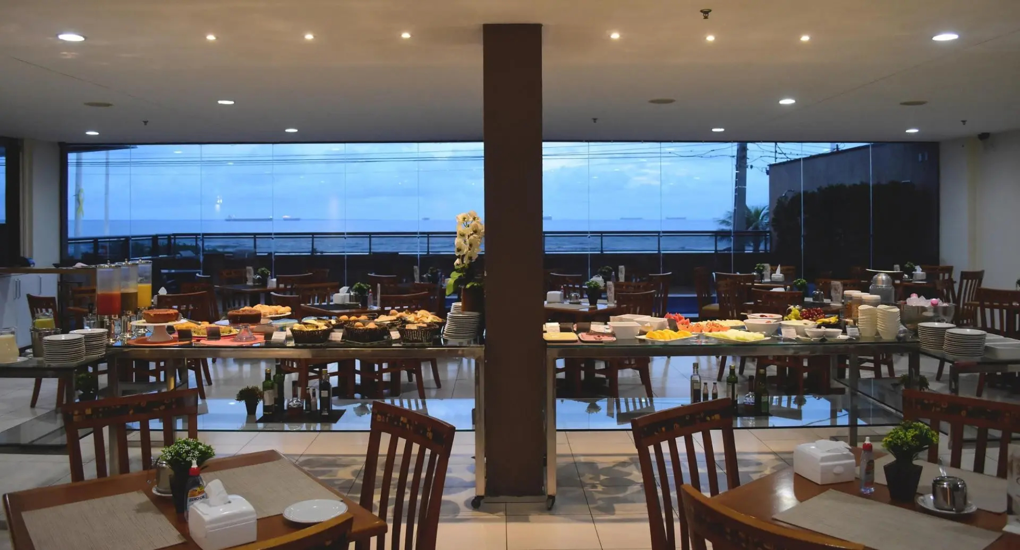 PraiaBella Hotel