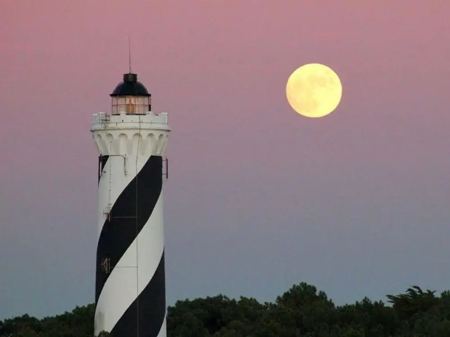 Property With 2 Bedrooms in Saint-julien-en-born, With Shared Pool, Furnished Garden and Wifi - 3 km From the Beach