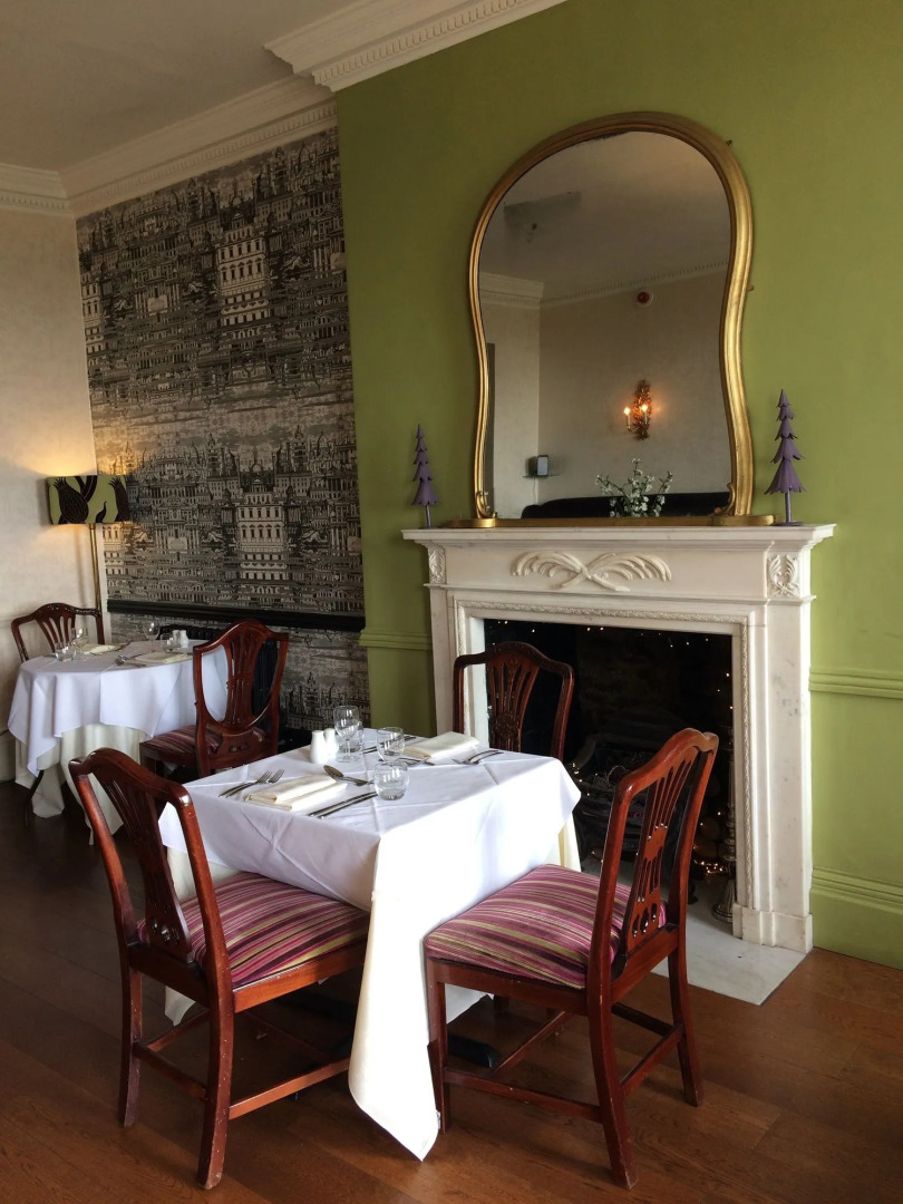 New House Country Hotel