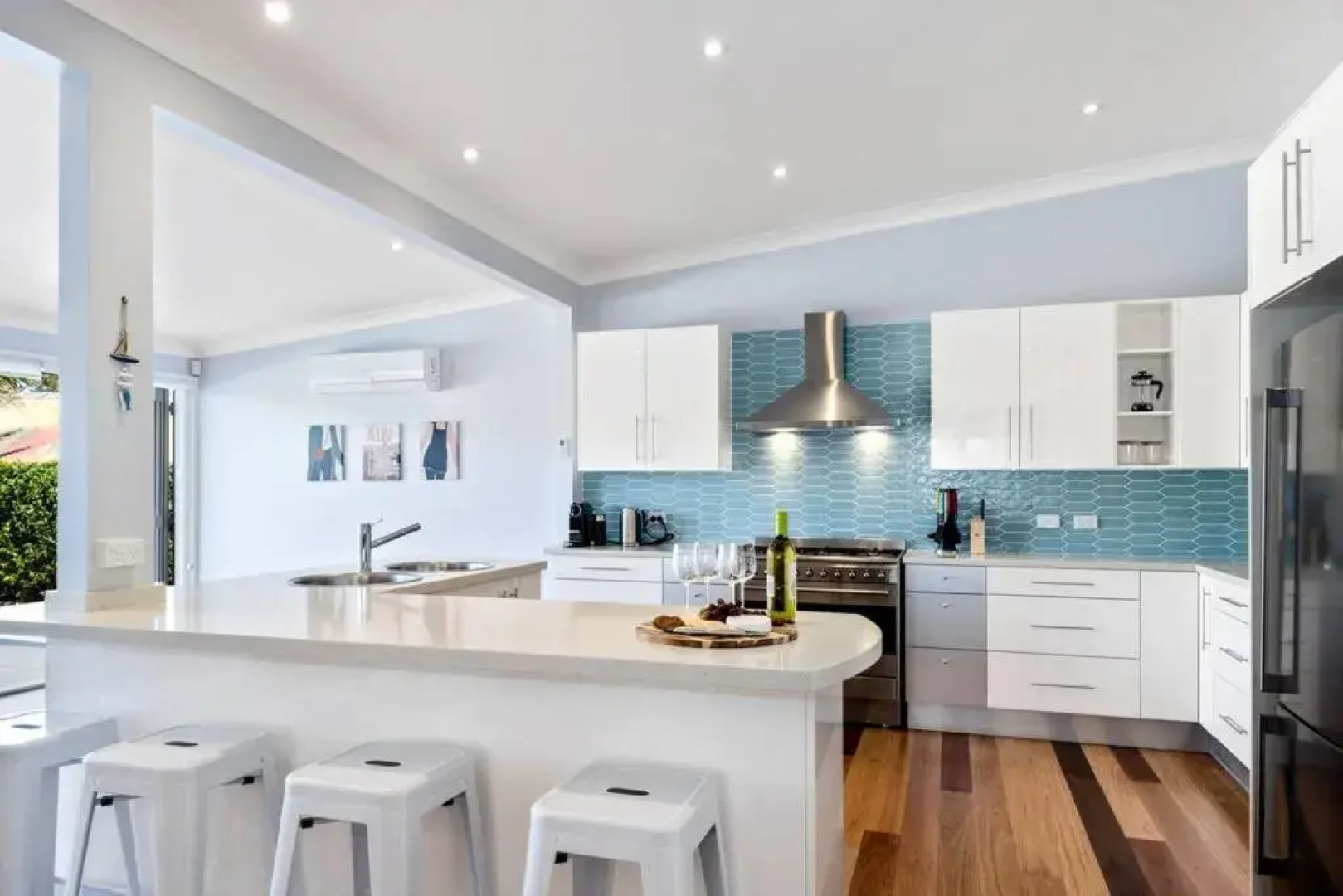 Sea Spray- Private Pool, Beach, Table Tennis