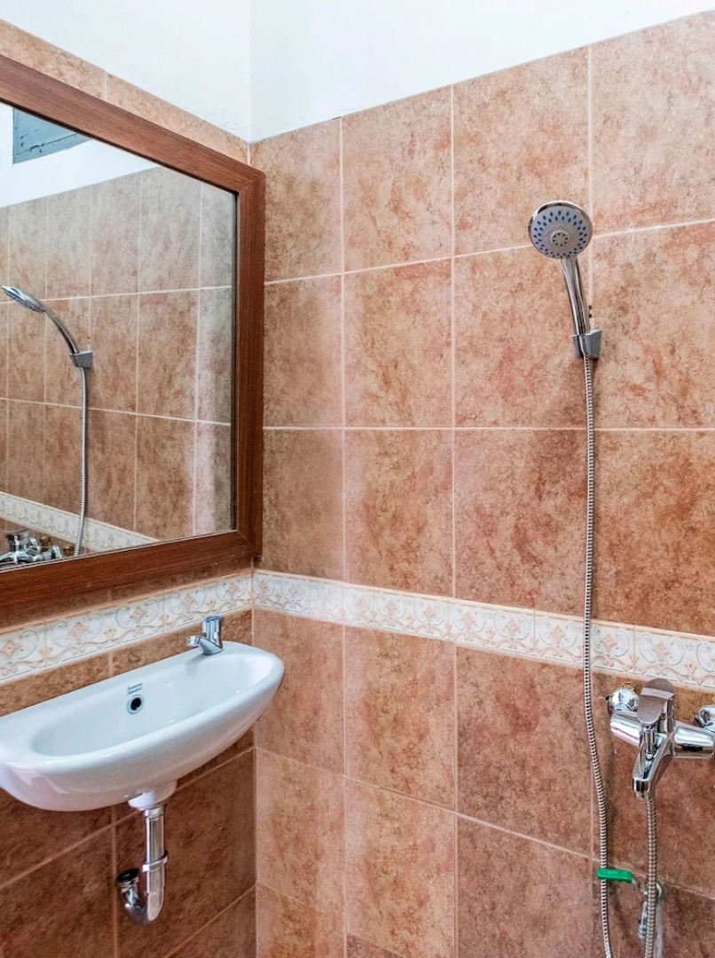 Hotel Transit 2 by OYO