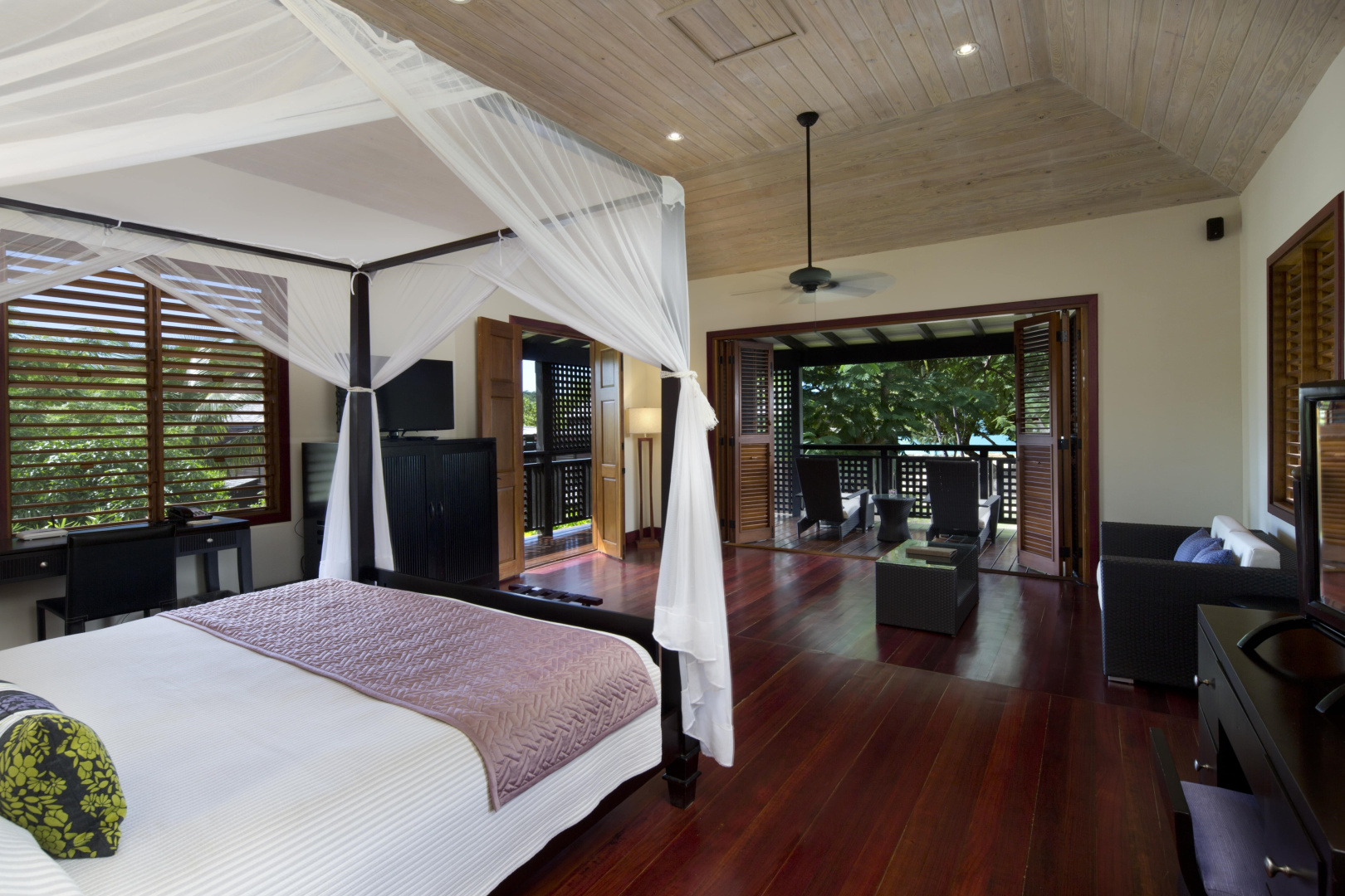 Hermitage Bay - All Inclusive