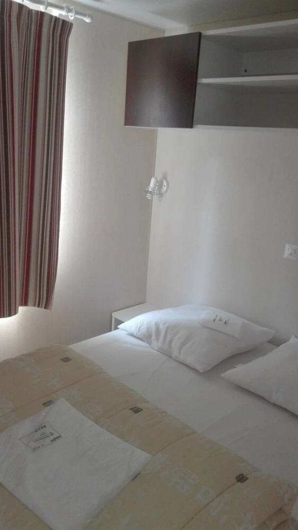 Bungalow With 2 Bedrooms in Lamastre, With Pool Access, Furnished Terr