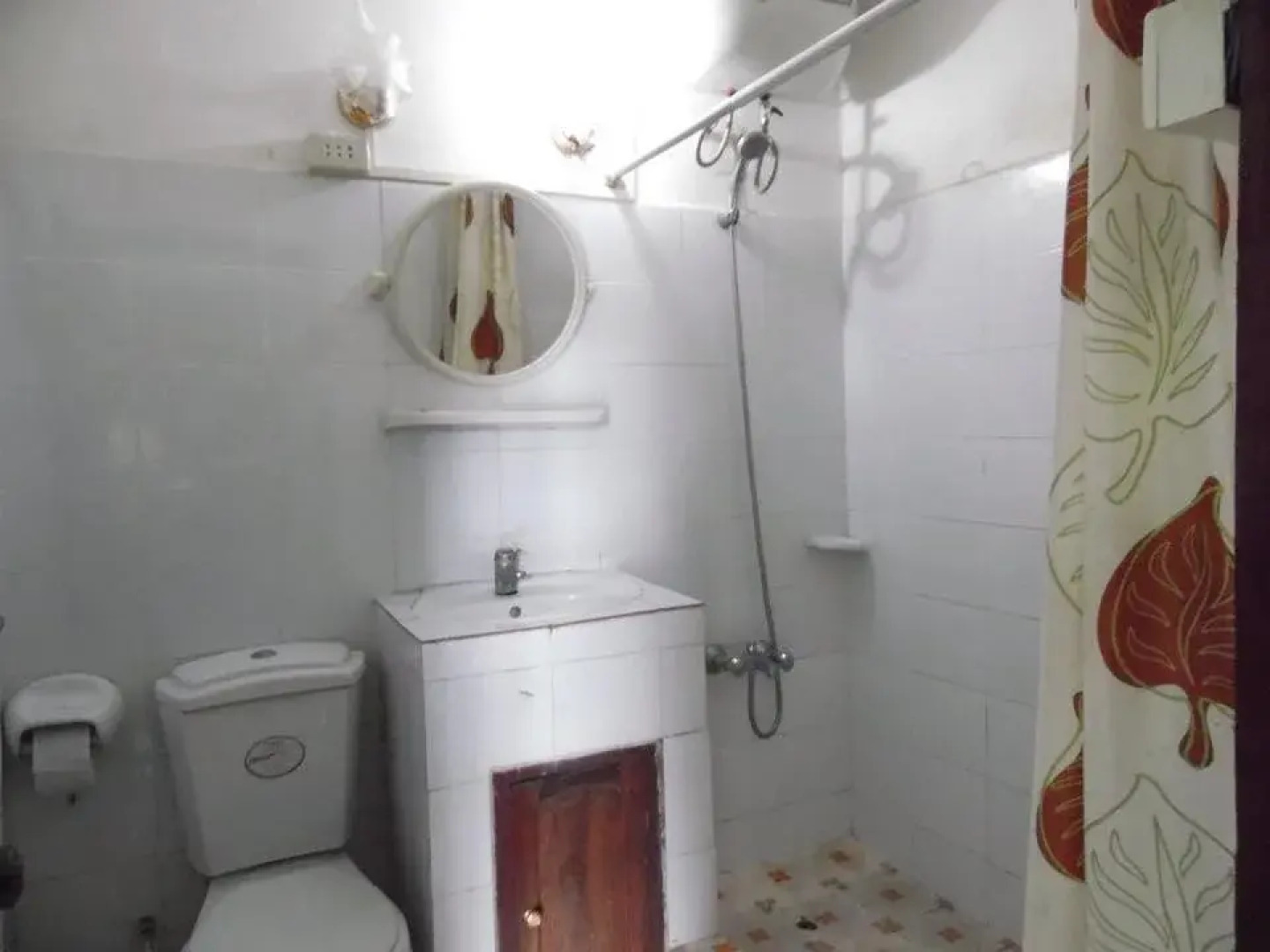 White Orchid Guesthouse