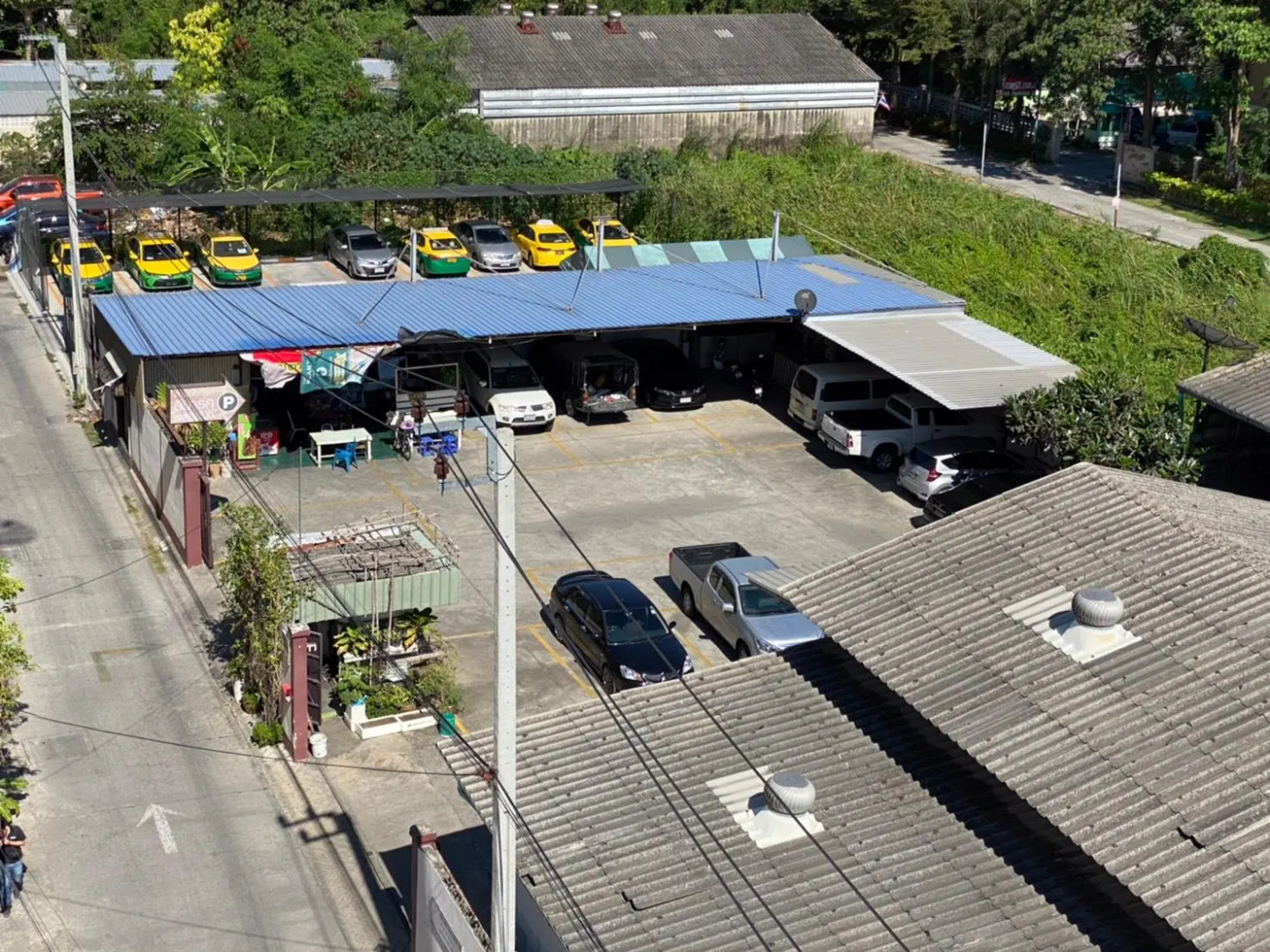 Lee's Mark Residence