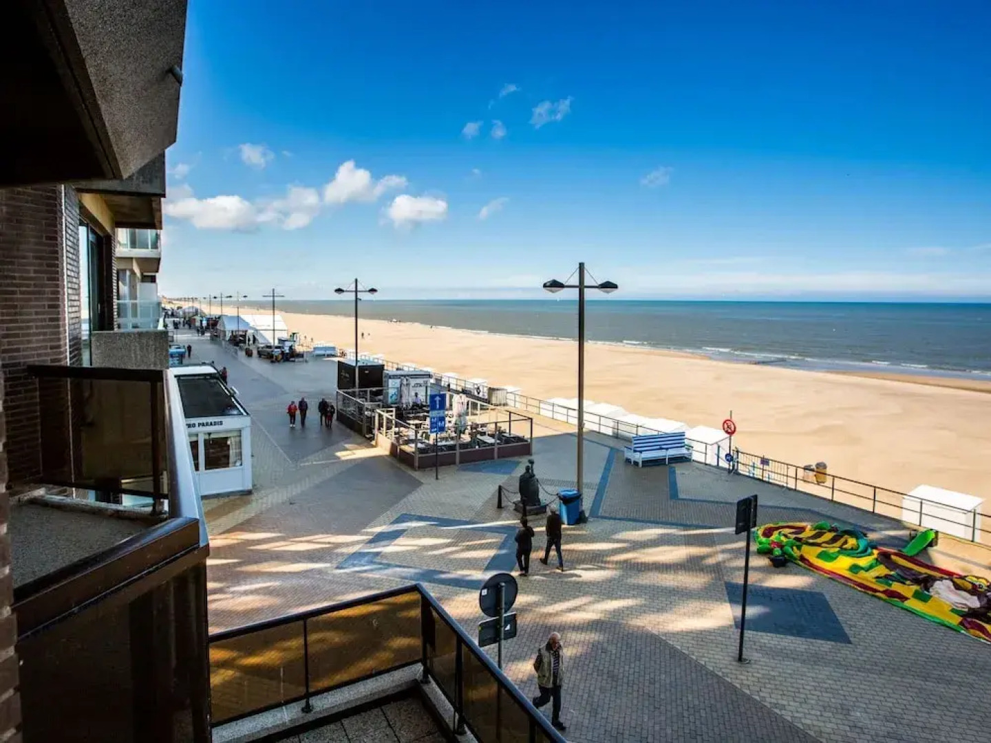 Charming Apartment With sea View