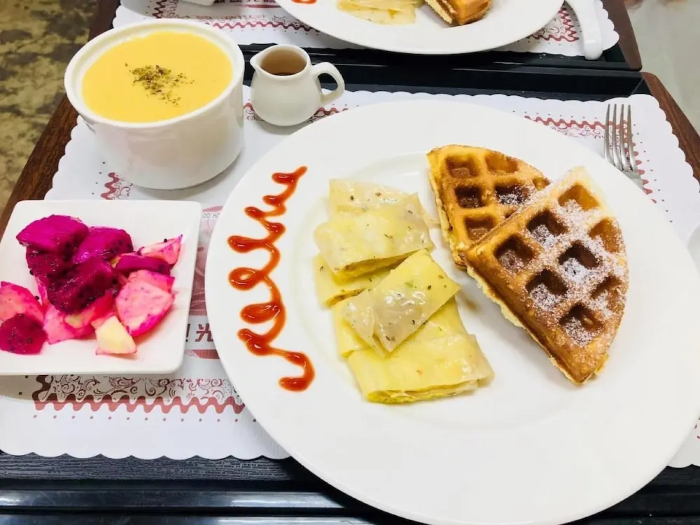 Ruili Meng Zongzhu Homestay