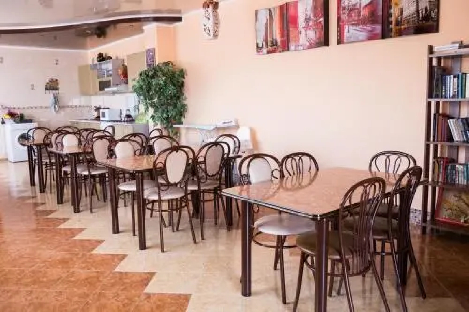 Lotos Zelyonaya Krysha Guest House