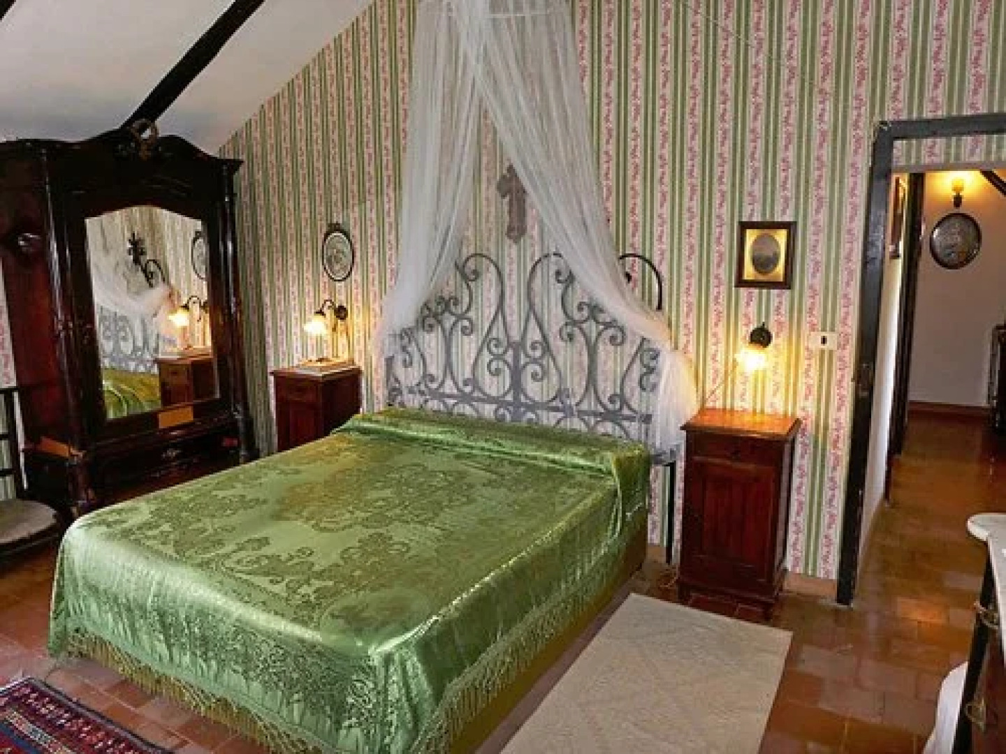 House Falcesca Buccino