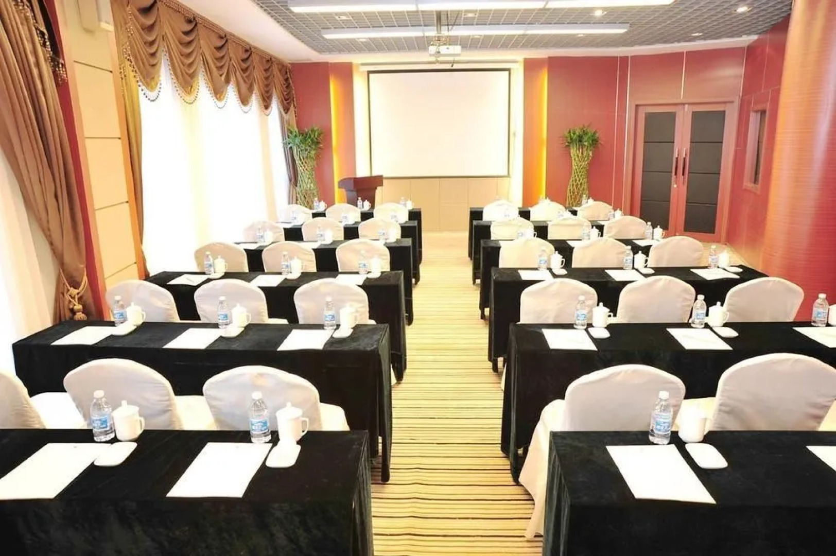 Weihai Ming Cym Holiday Hotel