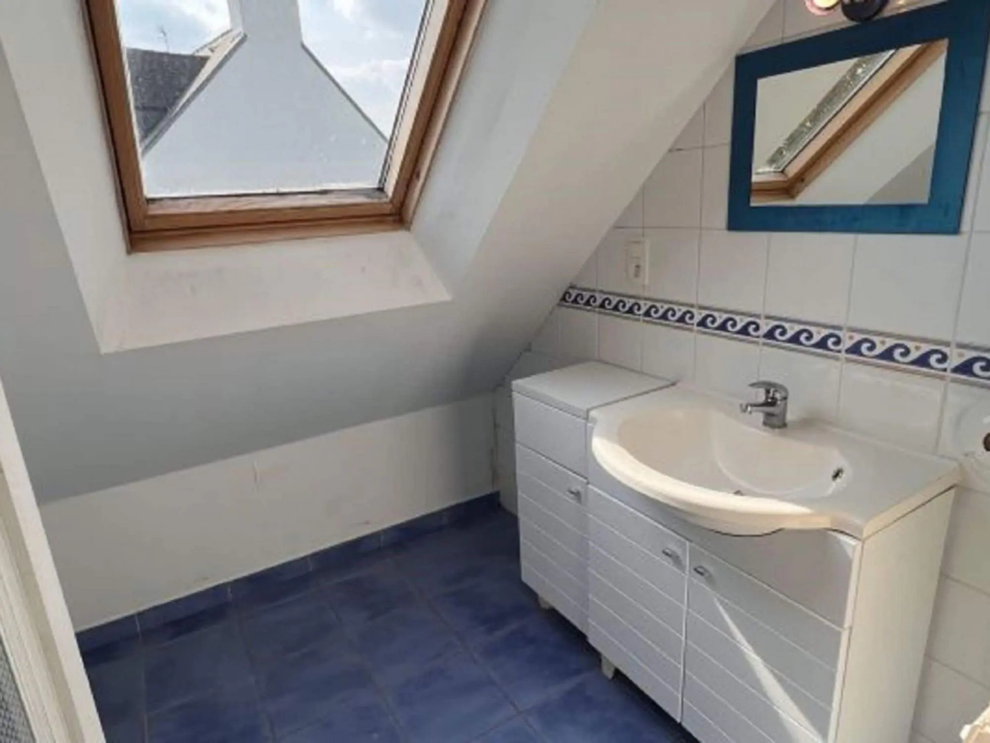 Pleasant holiday home in Clohars-Carnoët with garden