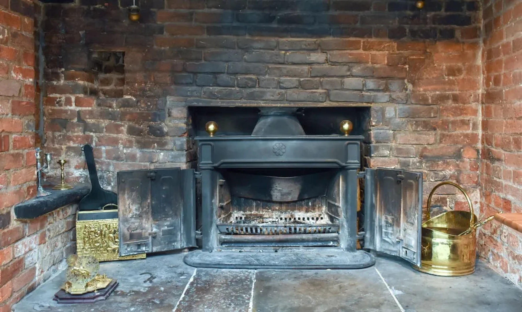 17th Century Cottage