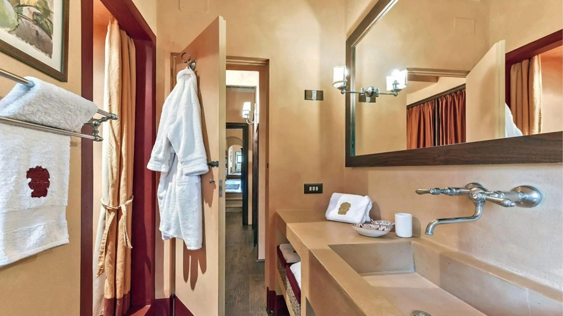 Independent Villa With 12 Beds-villa Aiola