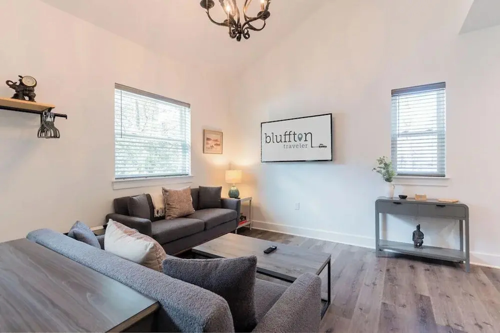 Charming Old Town Loft, Nestled in the Heart of Historic Bluffton, SC