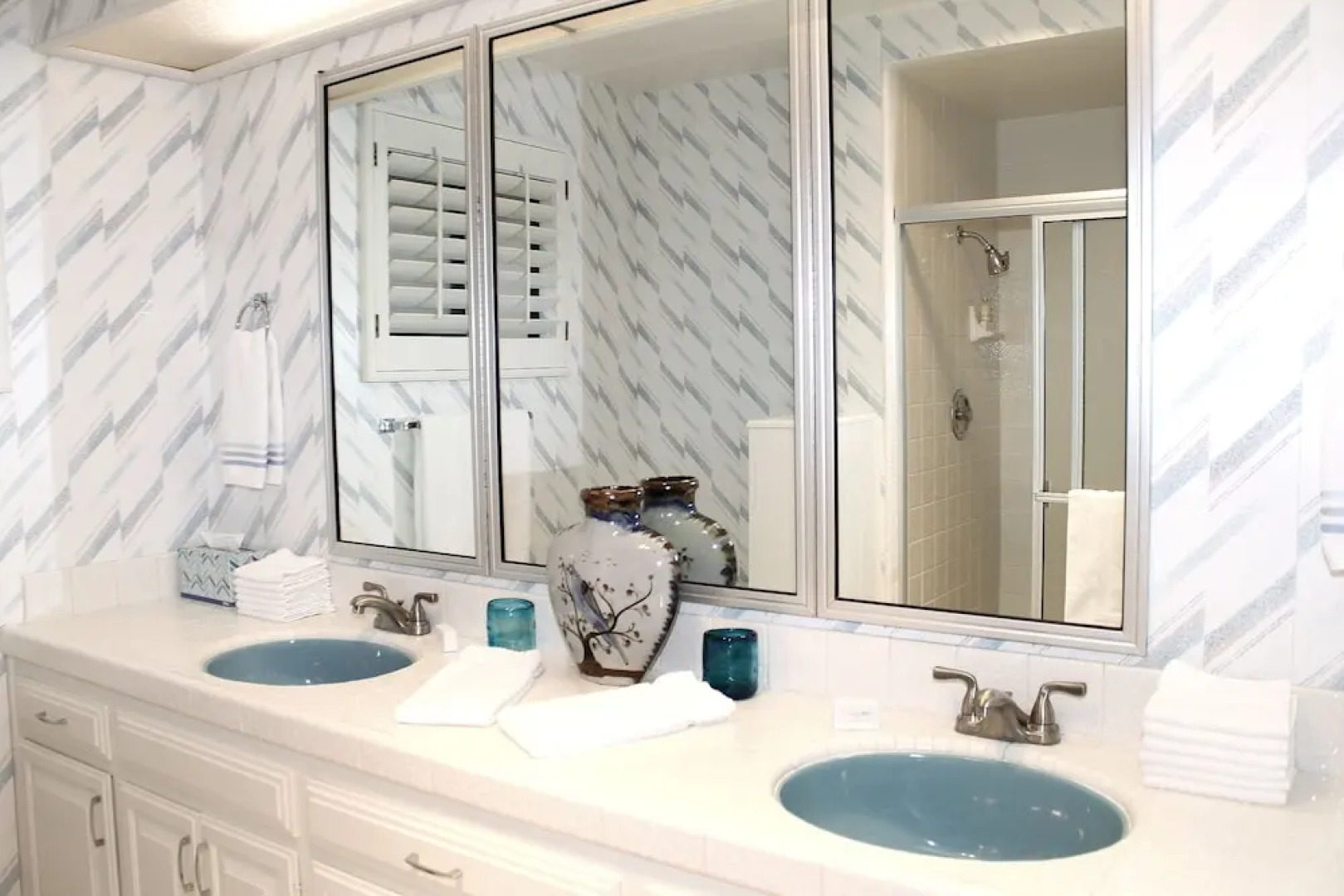 Salomon's Paradise: Desert Home by RedAwning