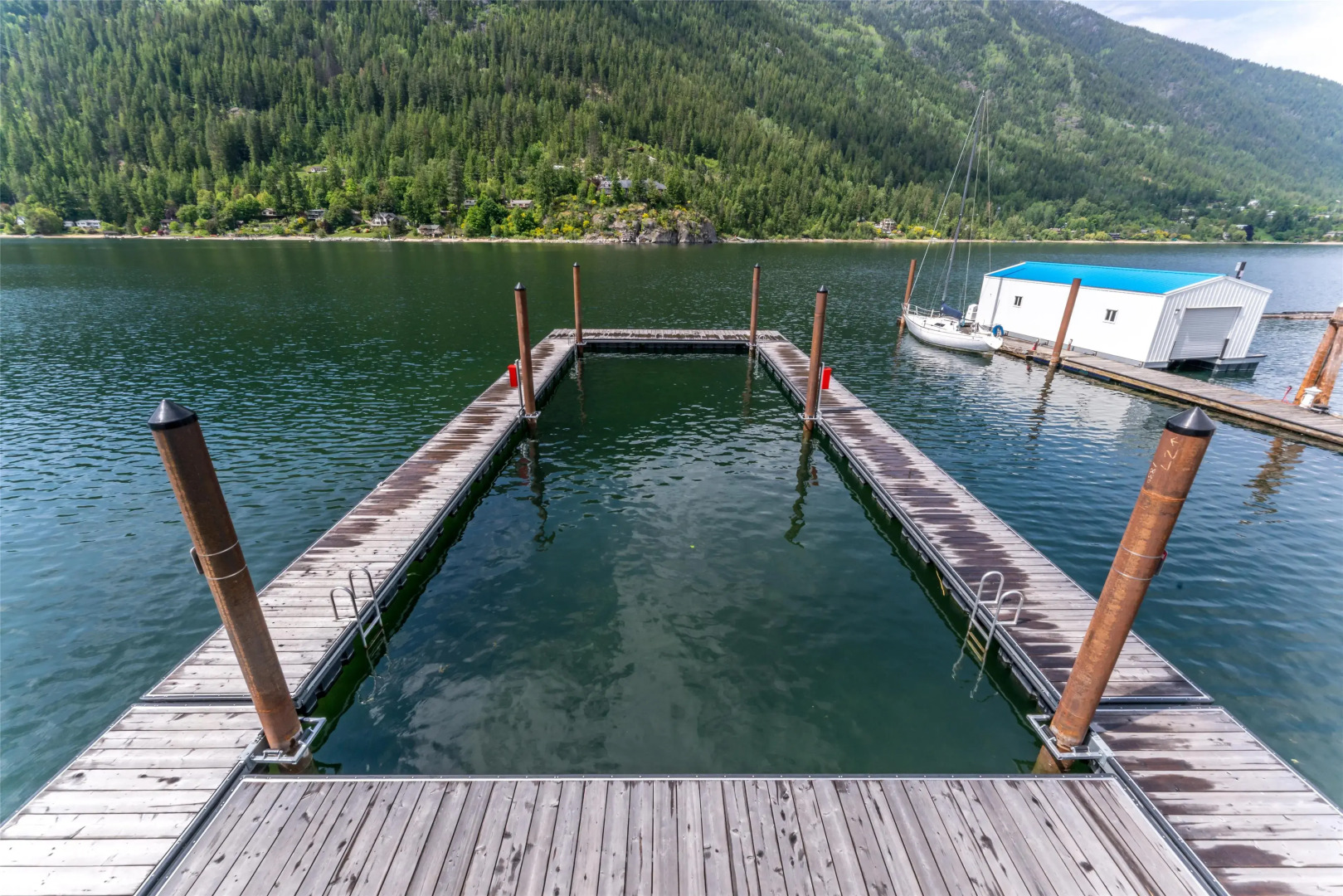 Prestige Lakeside Resort, WorldHotels Elite