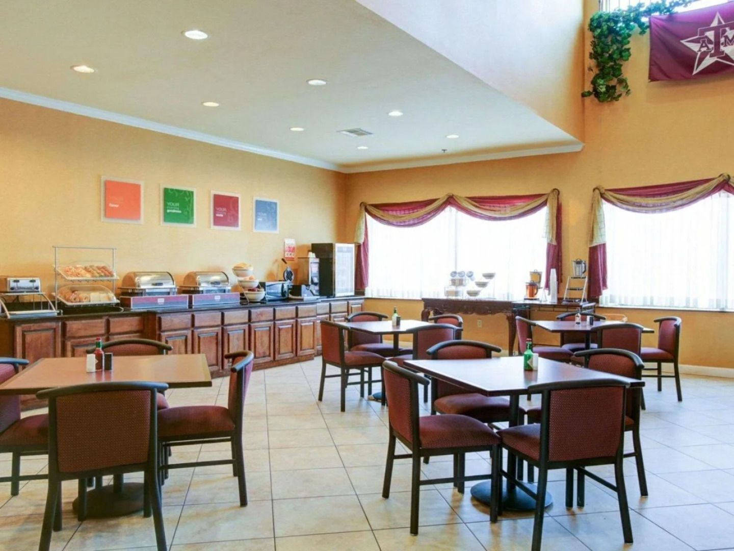 Comfort Suites Texas Ave.