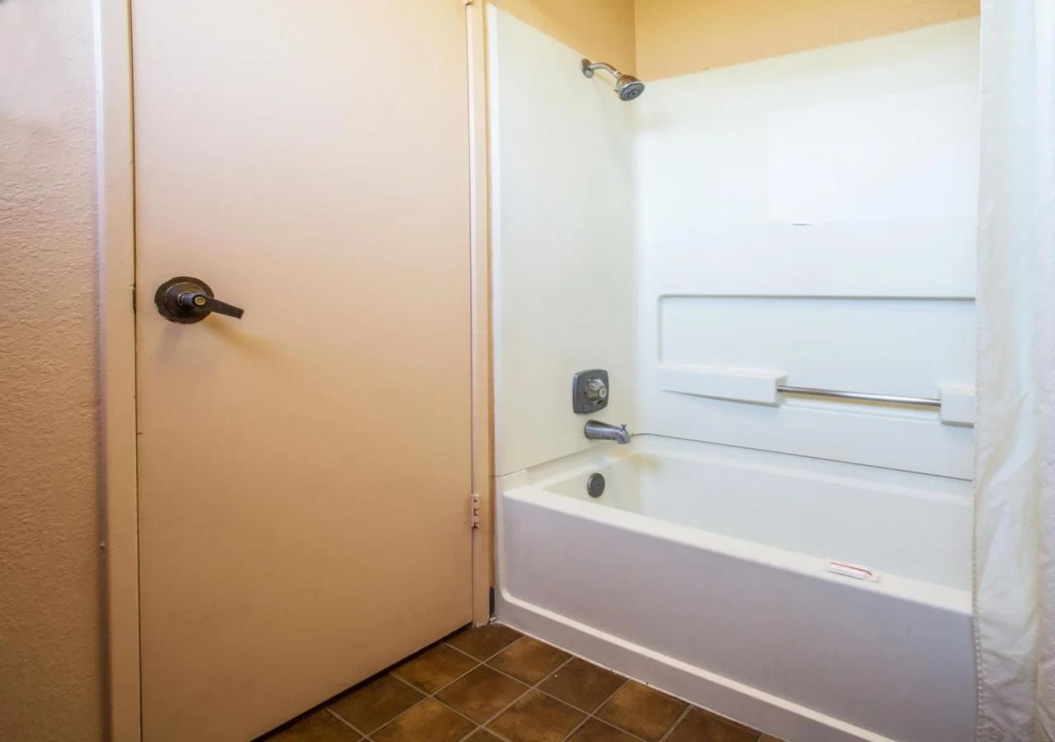 Travelodge by Wyndham Turlock