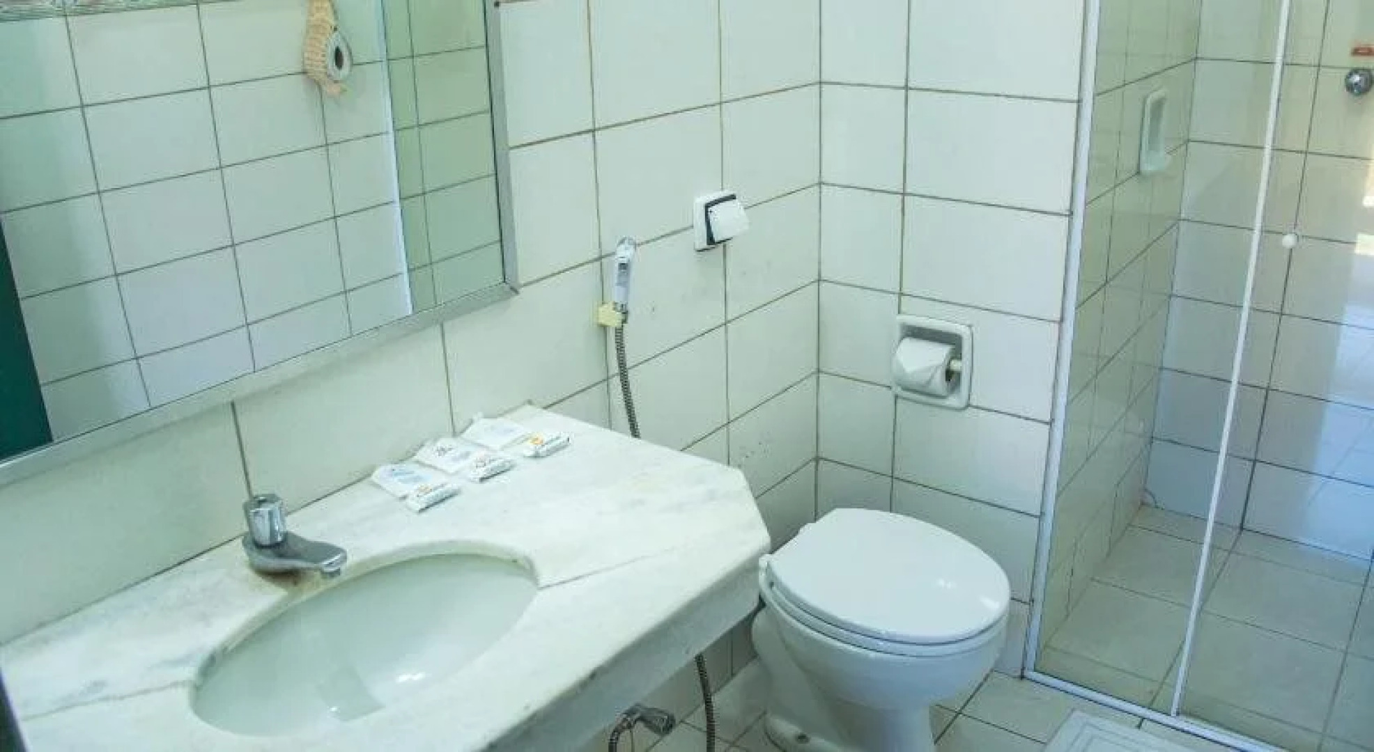 Candeias Hotel Gold Fish