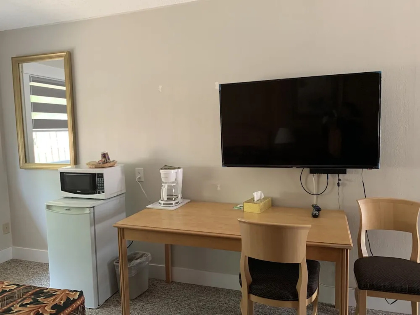 Greenview Motel and RV Park