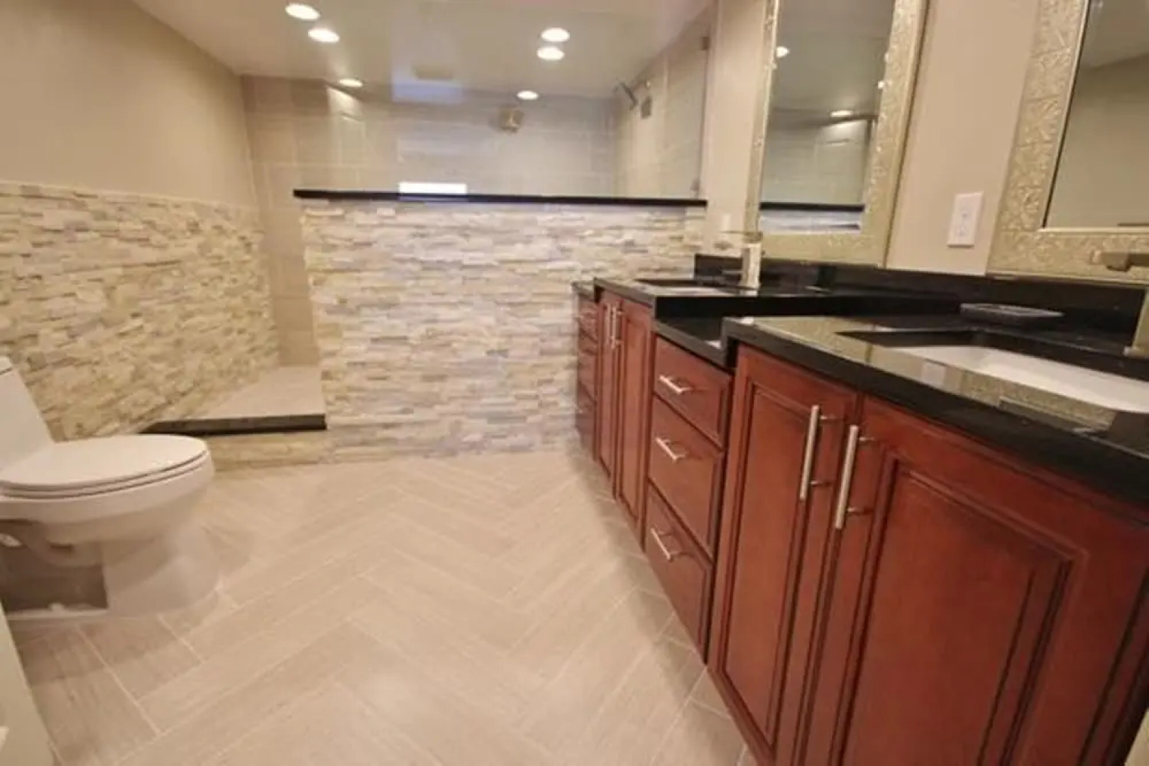 Daytona Ashley Penthouse 5 Apartment 3