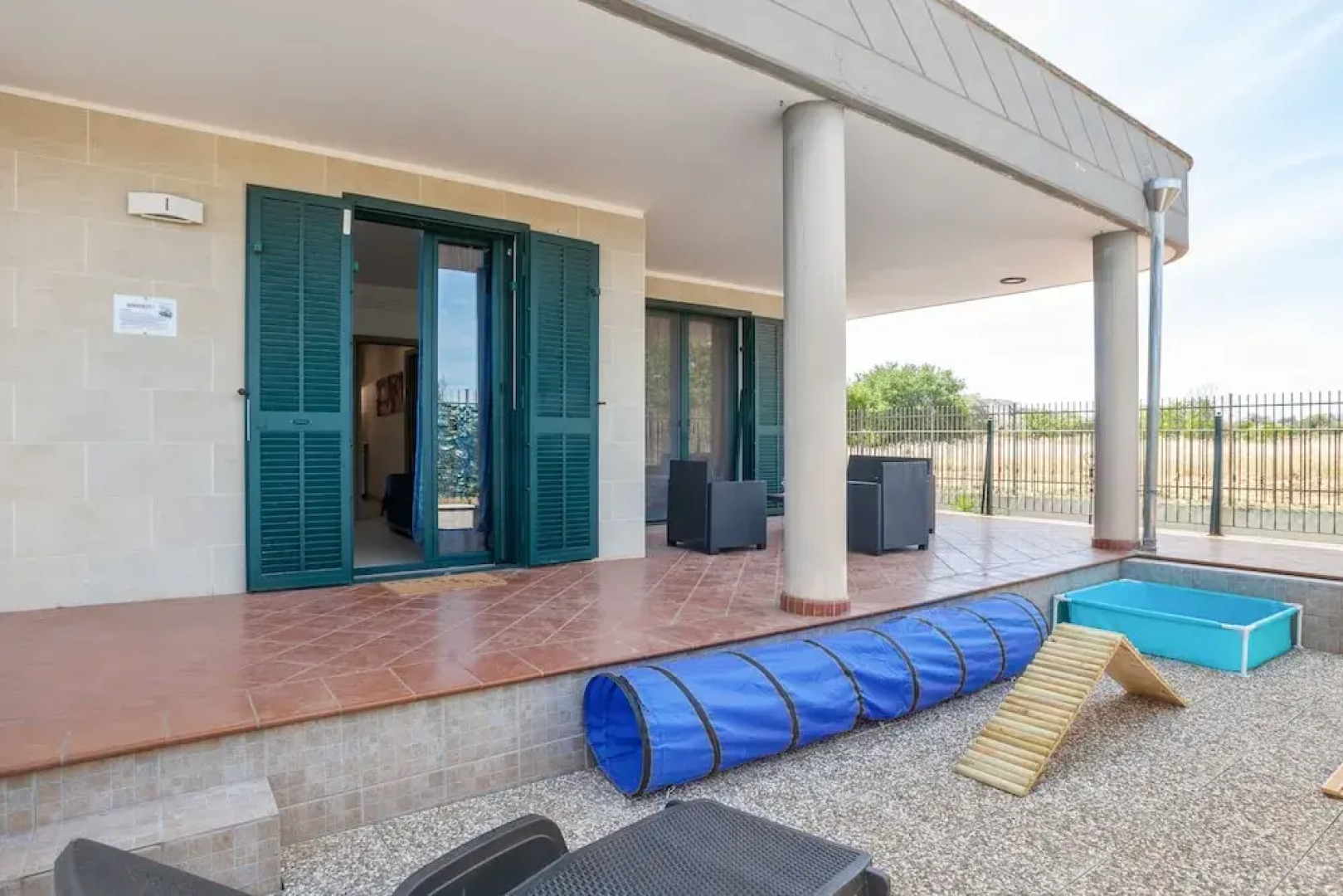 Valenzano Villa between art & nature