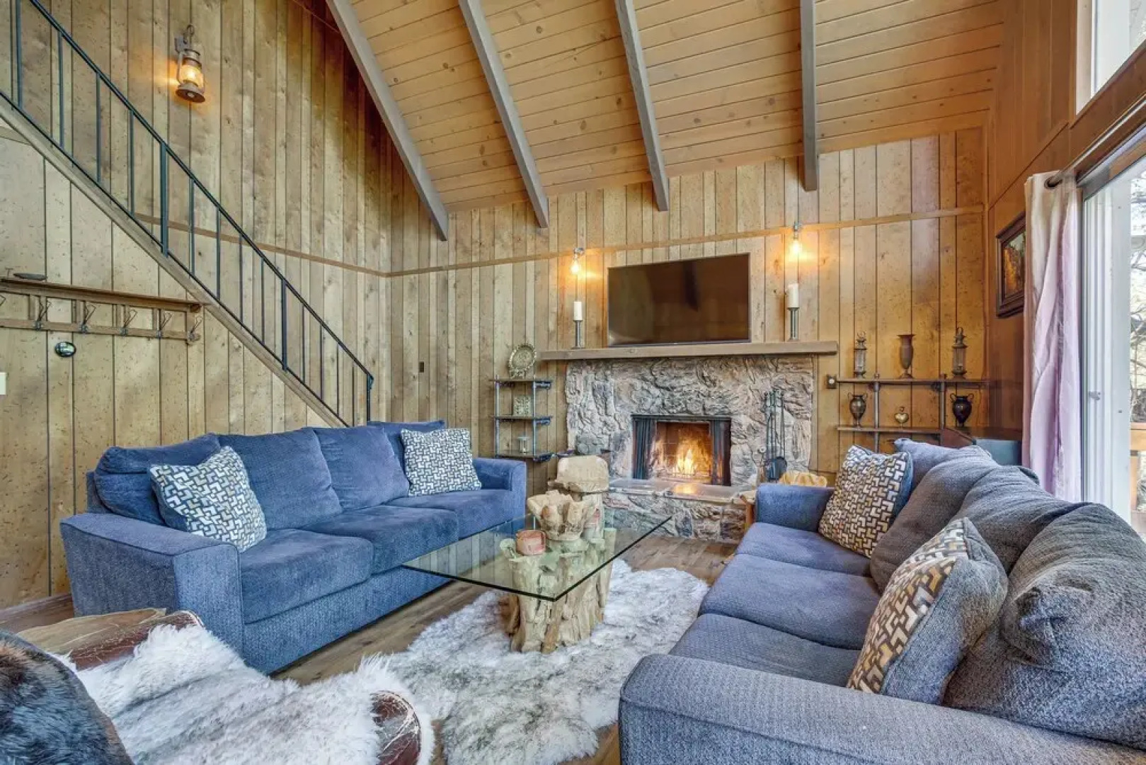 Chic Lake Arrowhead Retreat: 4 Seasons of Fun!