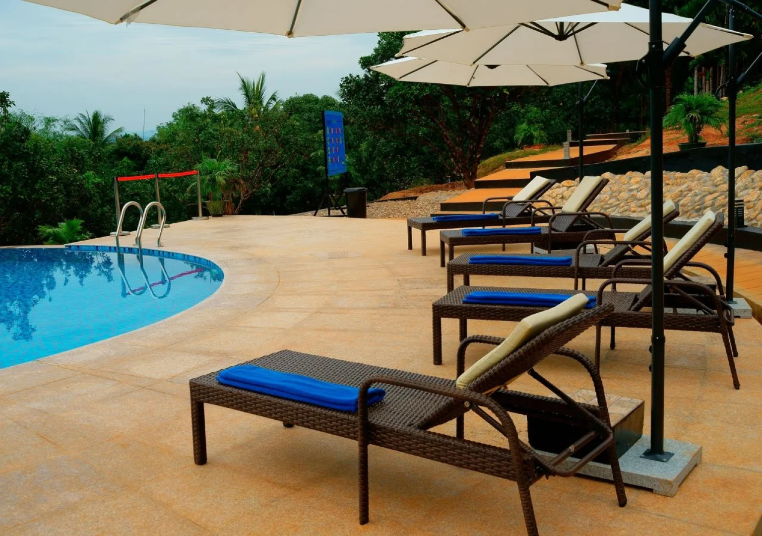 Thuwunna Bumi Mountain View Resort