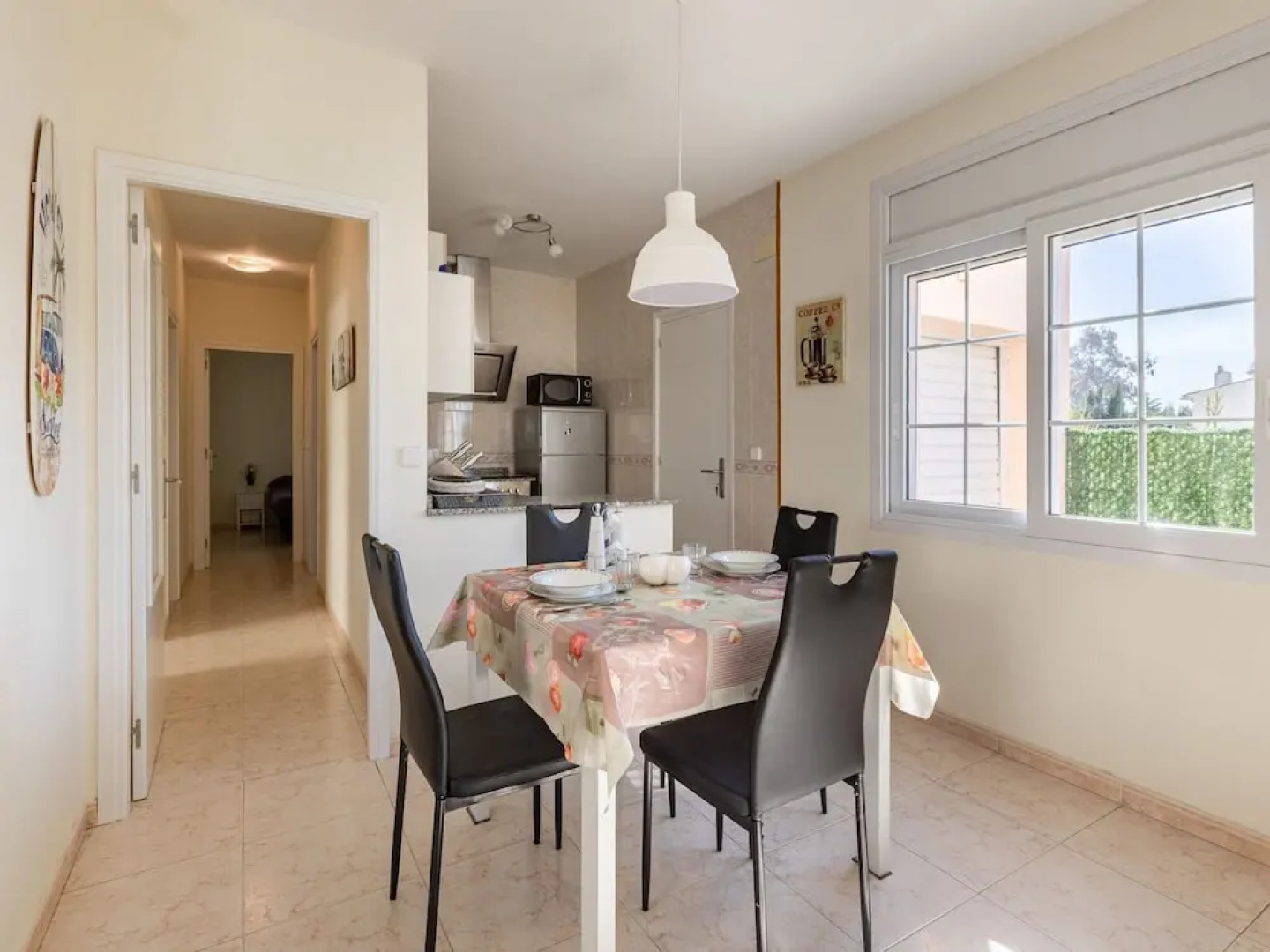 Splendid Holiday Home in St Pere Pescador With Swimming Pool