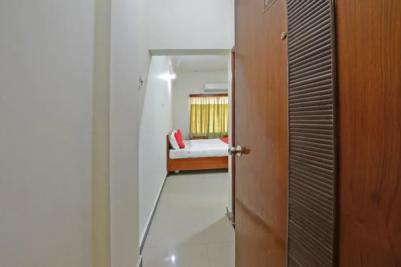 OYO 29577 Raja Rajeswari Tower