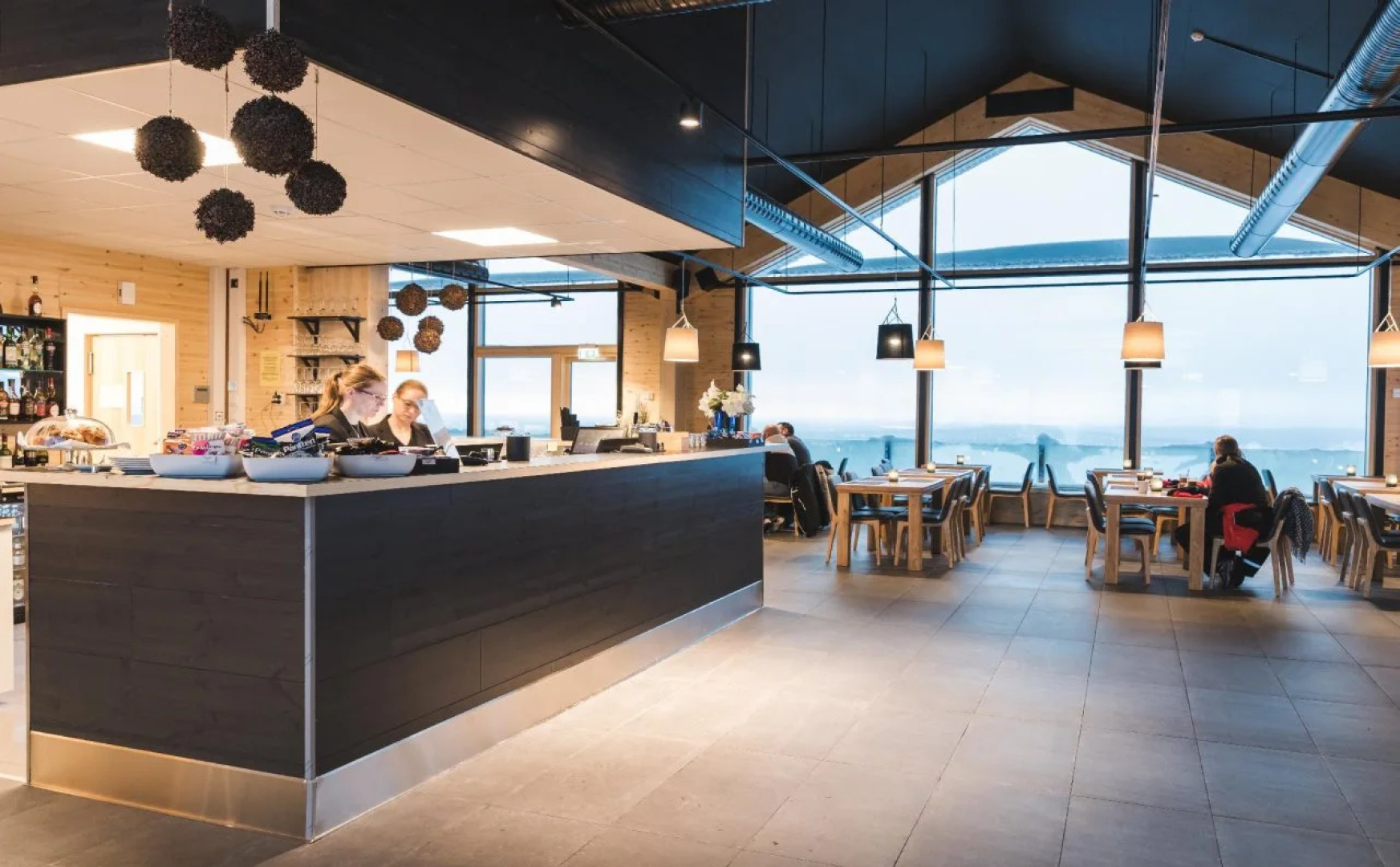 Star Arctic Hotel & Activities