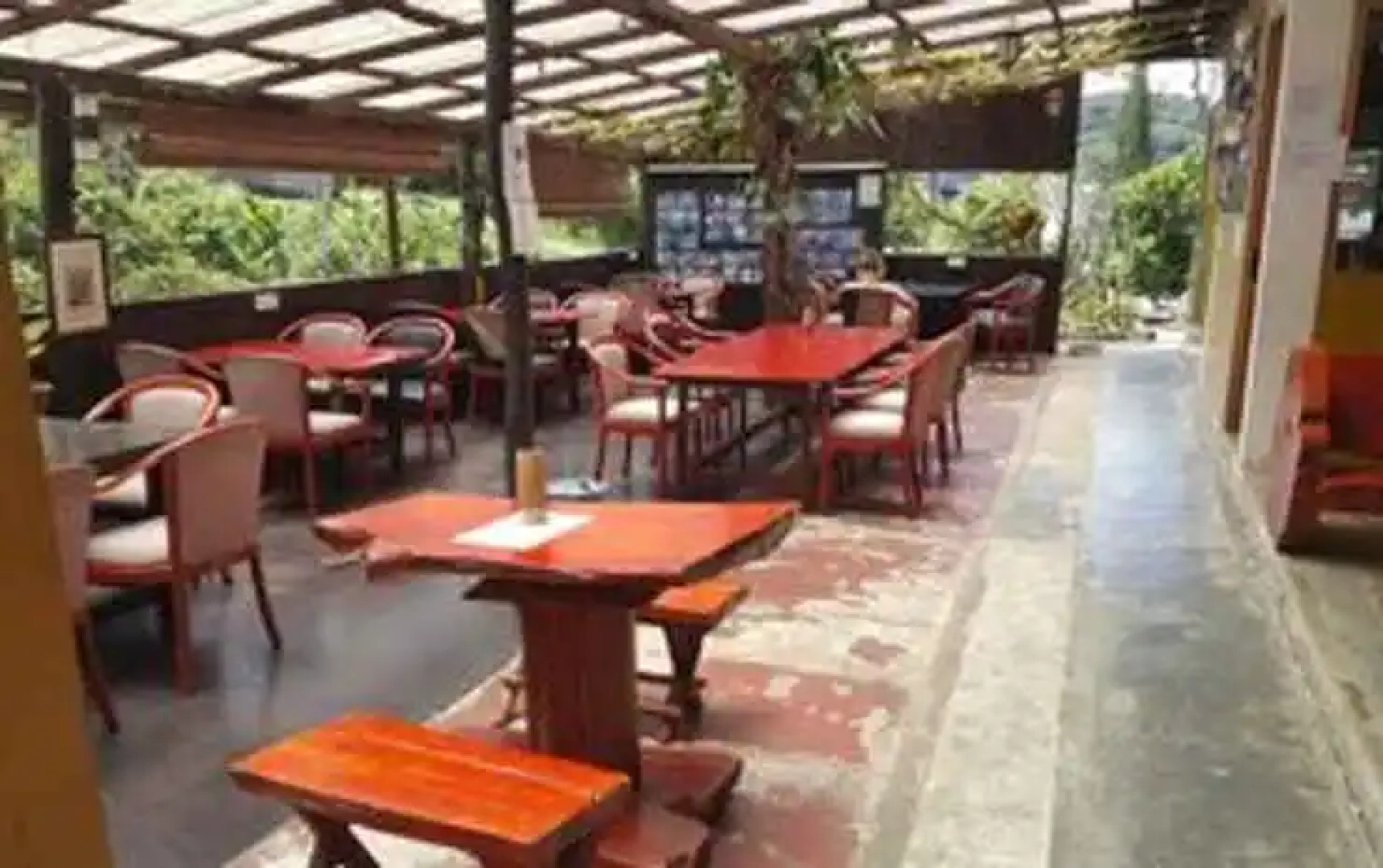 CH Merlin Inn Hostel