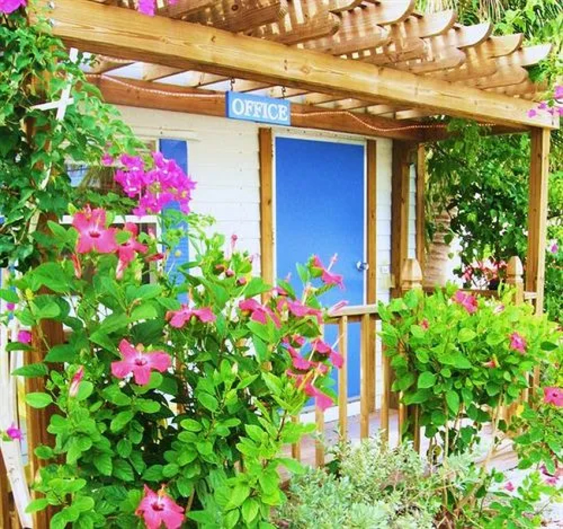 Seashell Beach Resort