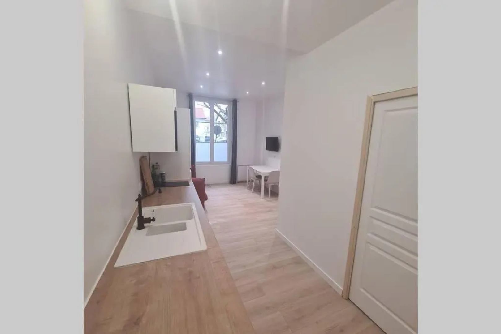 Catel Studio Hyper Centre Saint Dizier