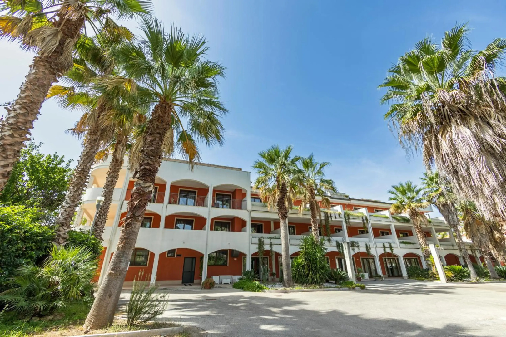 Prince Franklyn Hotel