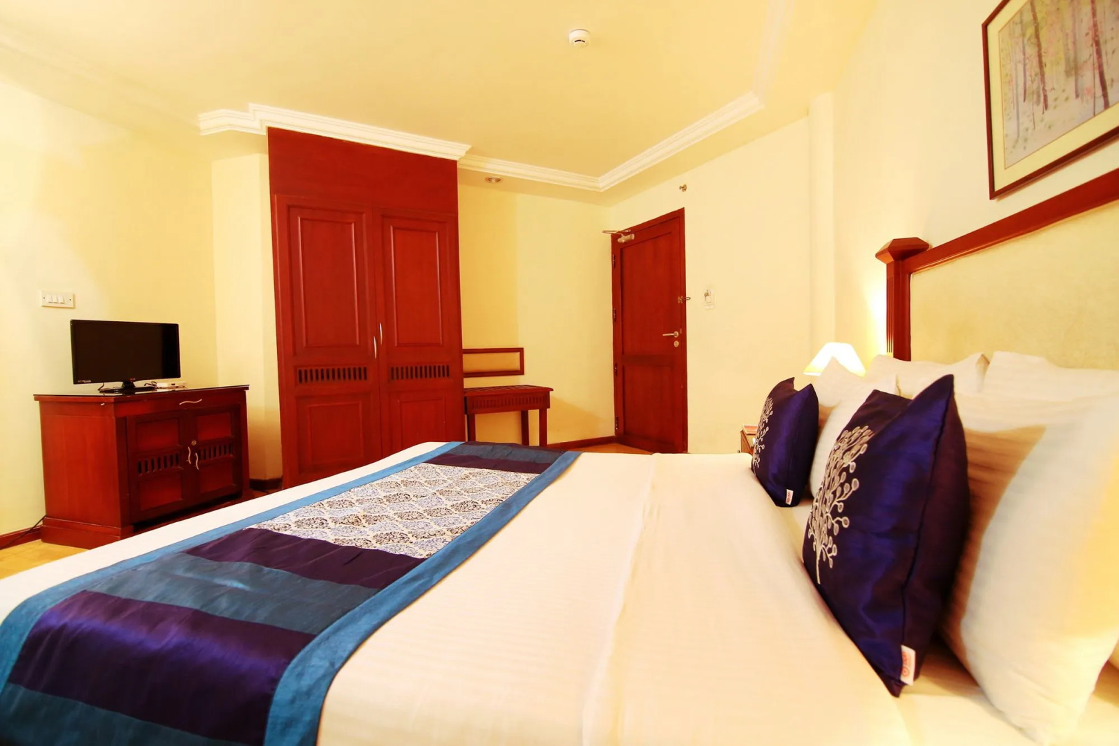 OYO 10719 Mermaid Hotel