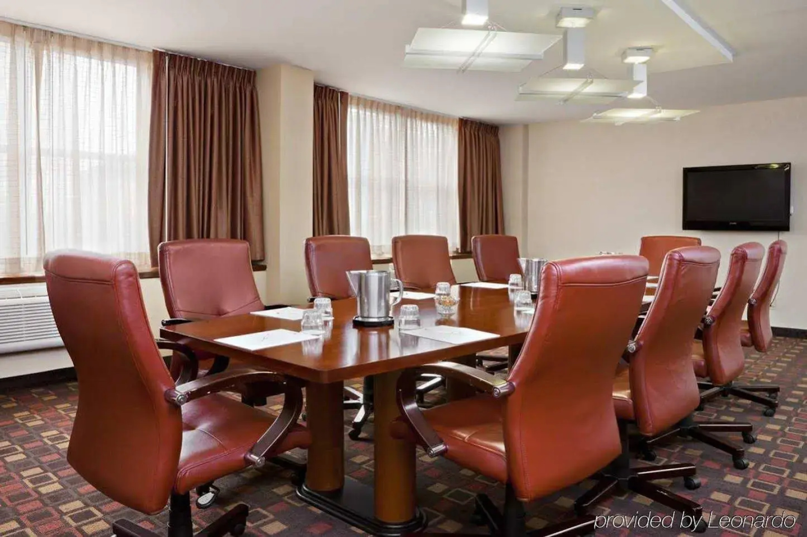 DoubleTree by Hilton Memphis Downtown