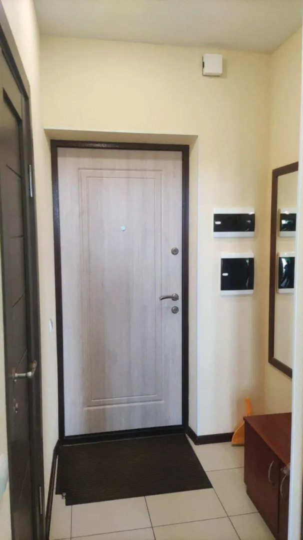 Две Столицы на улице Константина Вороницына