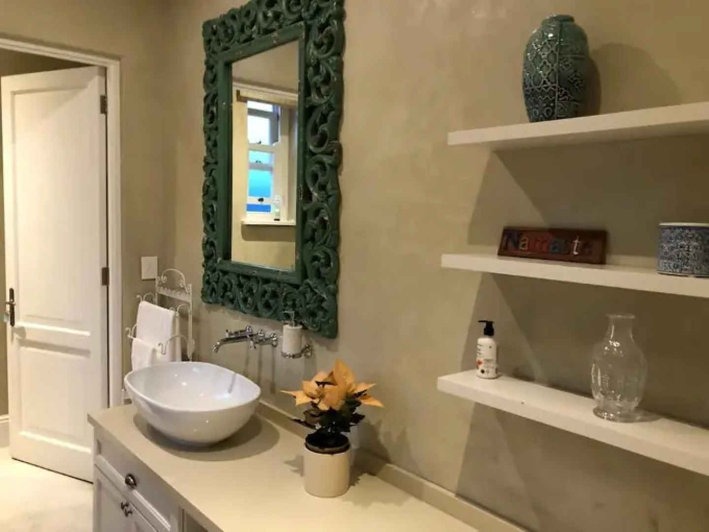 Creek Lane Guest House