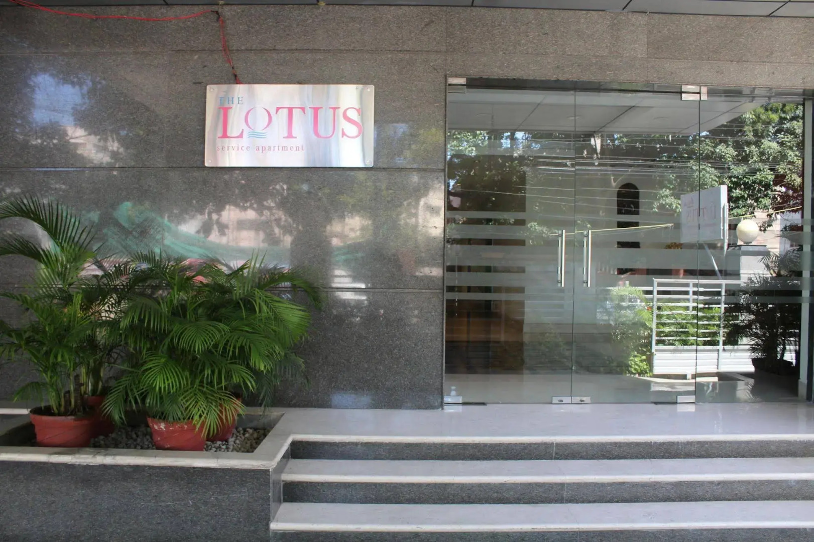 The Lotus Apartment Hotels - Burkit Road