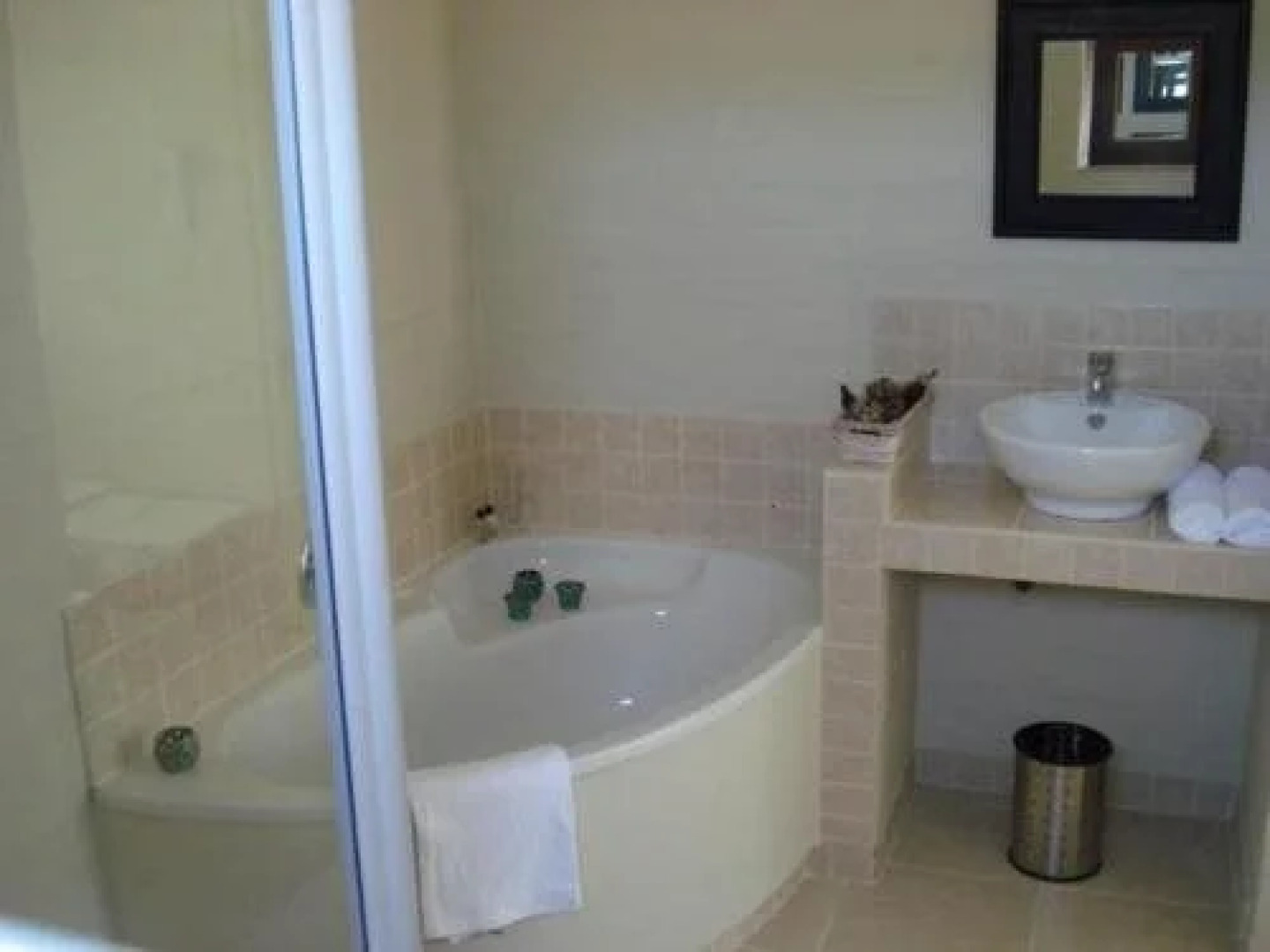 Stanford River Lodge