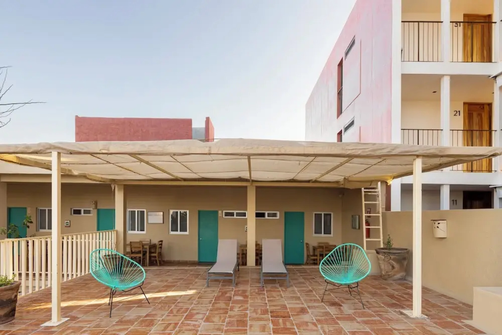 Las Arenas Bungalows Melaque