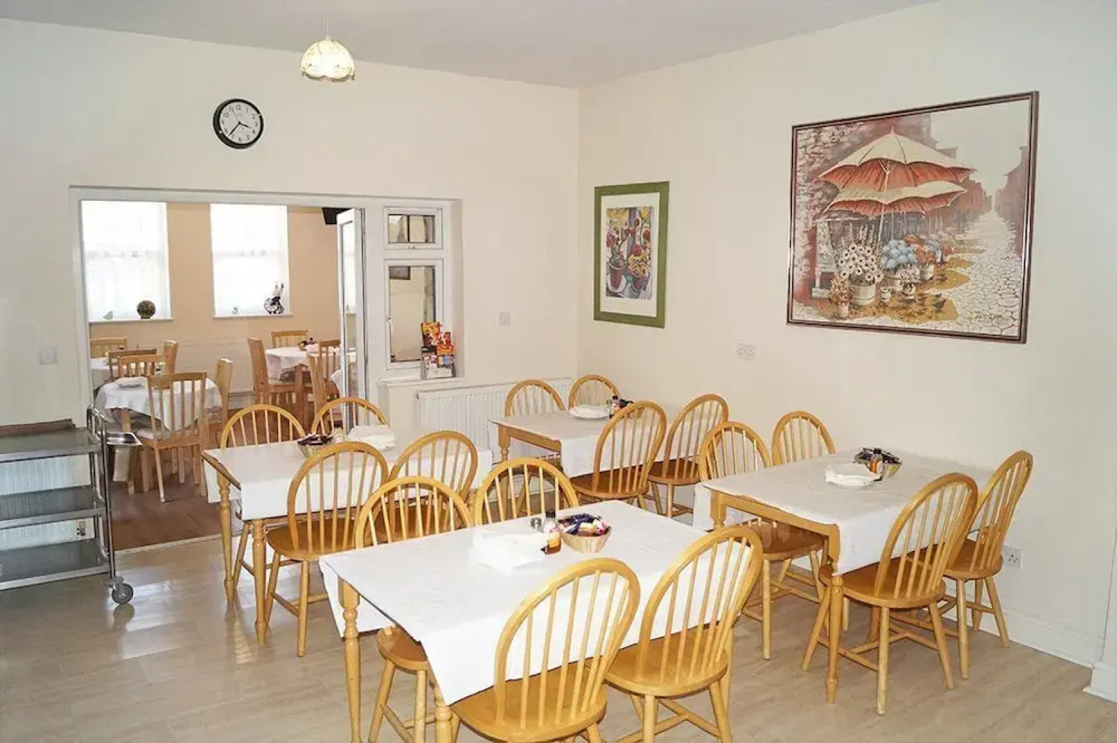 Ricky Road Guest House - Budget