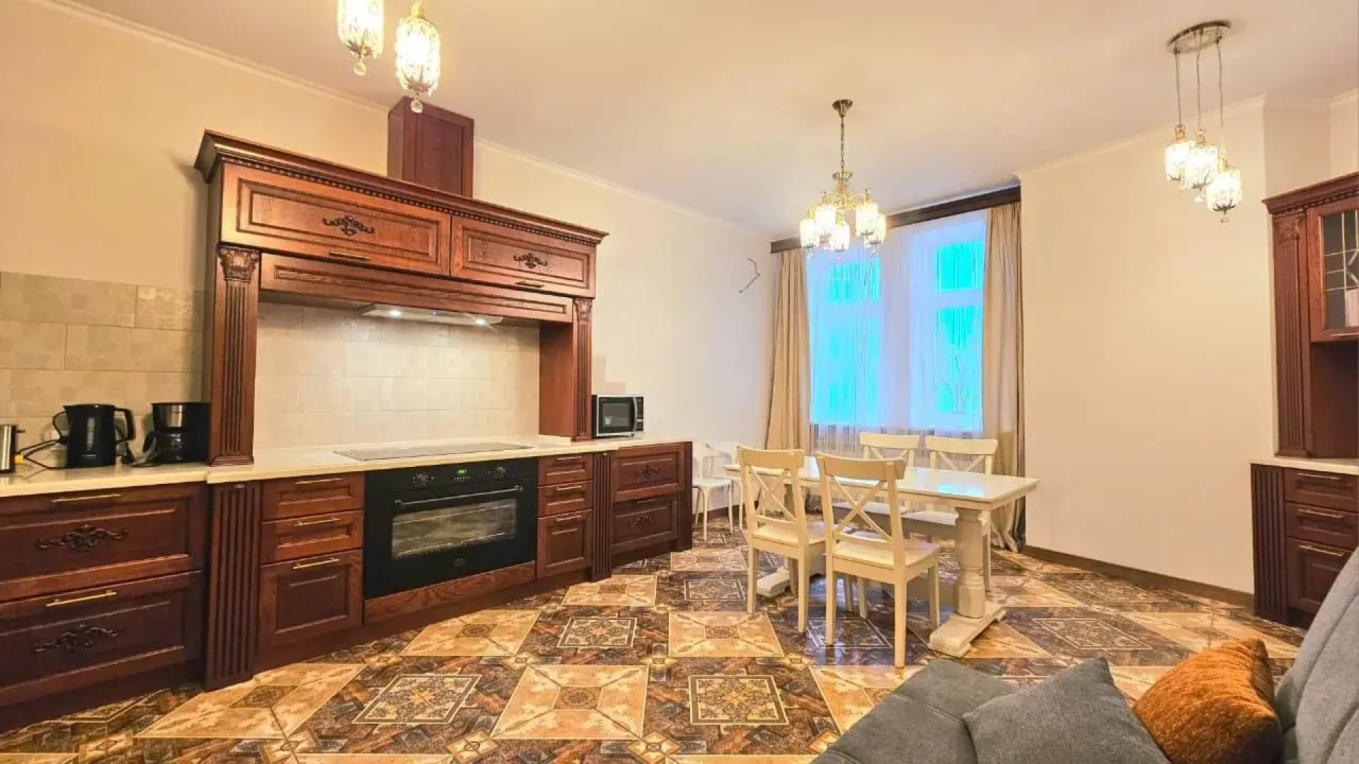 Urban Apartments (Урбан Апартментс) на улице Бехтерева 9а