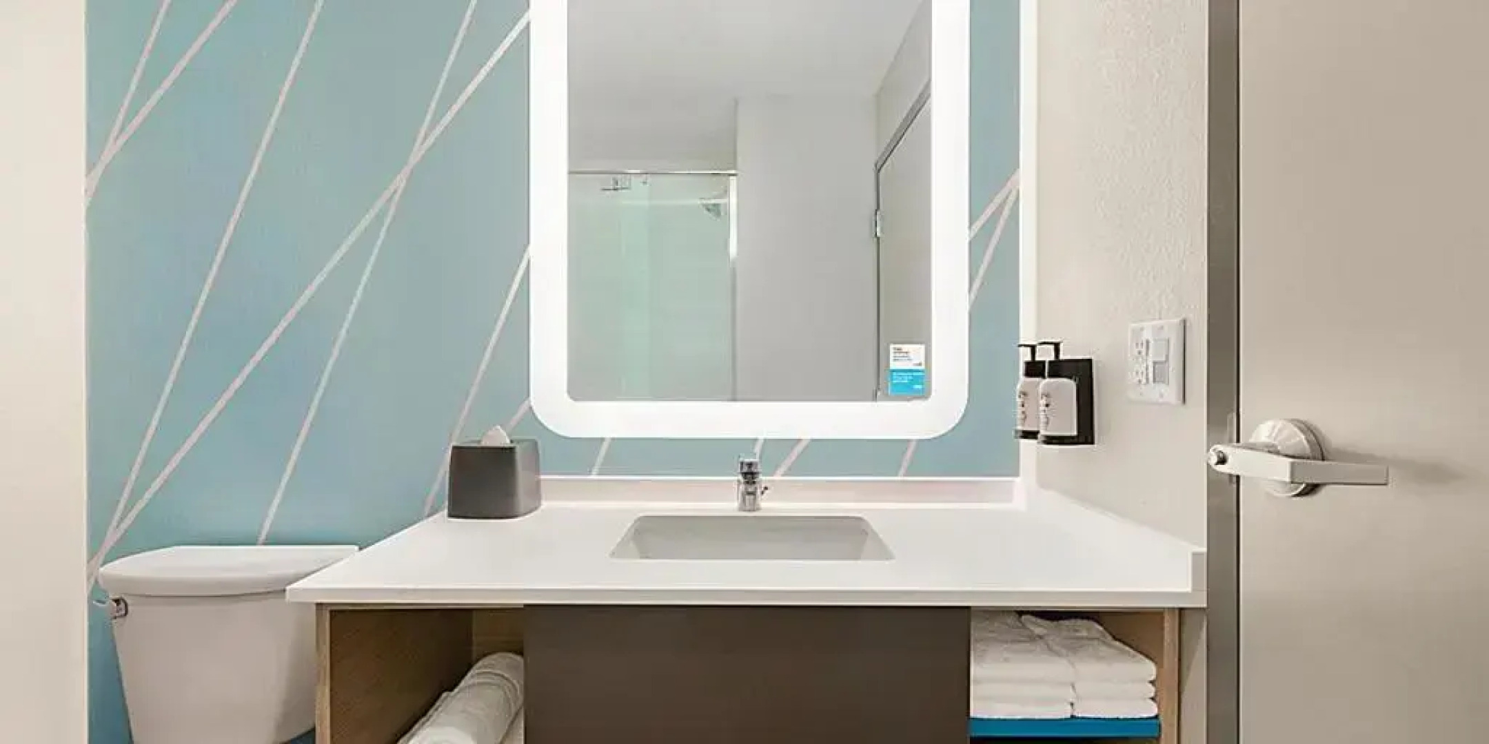 avid hotel Auburn - University Area by IHG