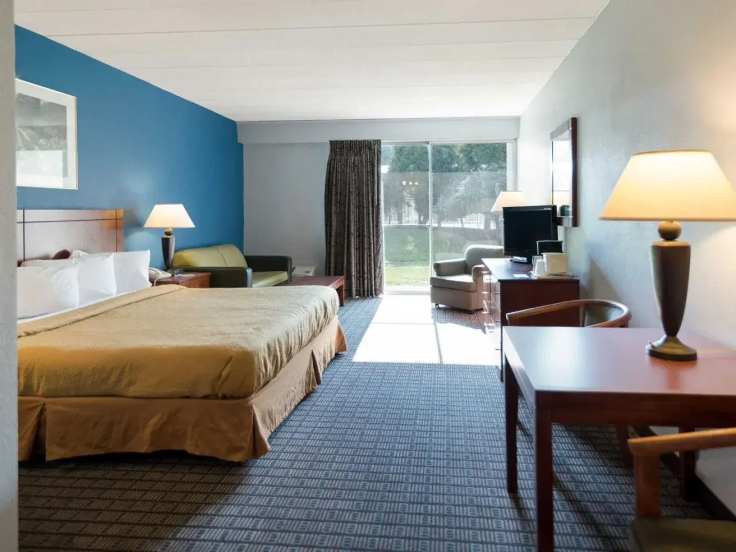 Quality Inn Greenfield