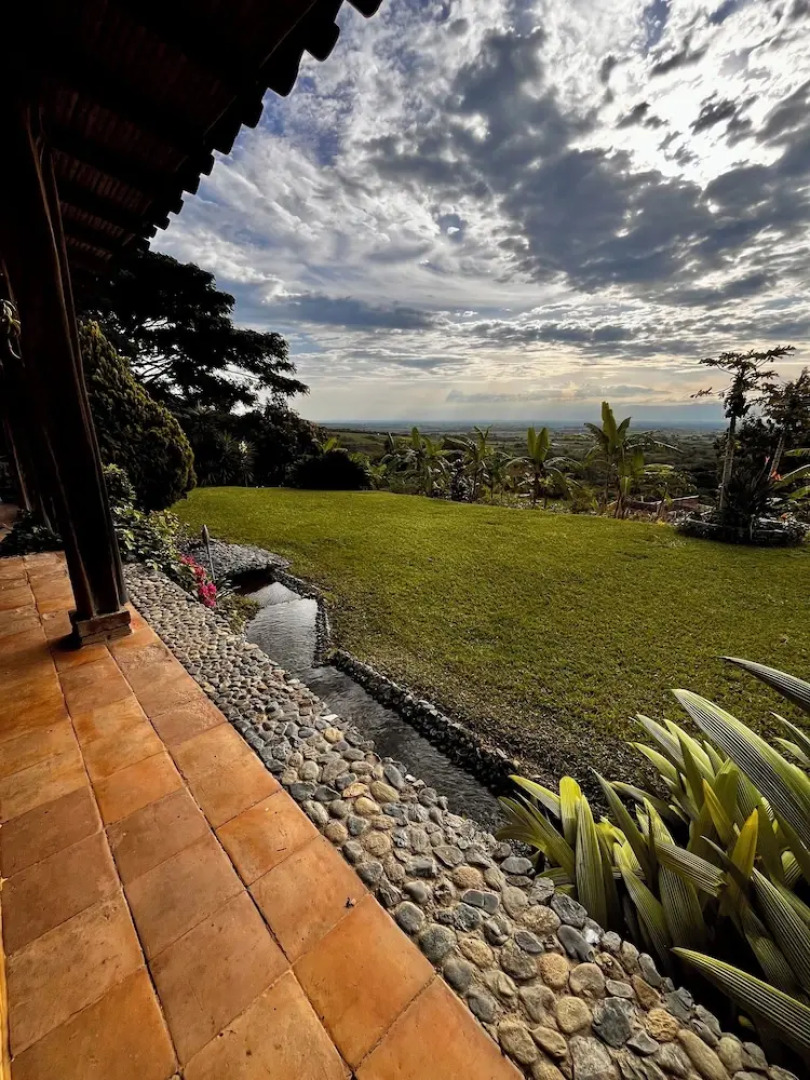 Santa Elena Ventanas Parapente House