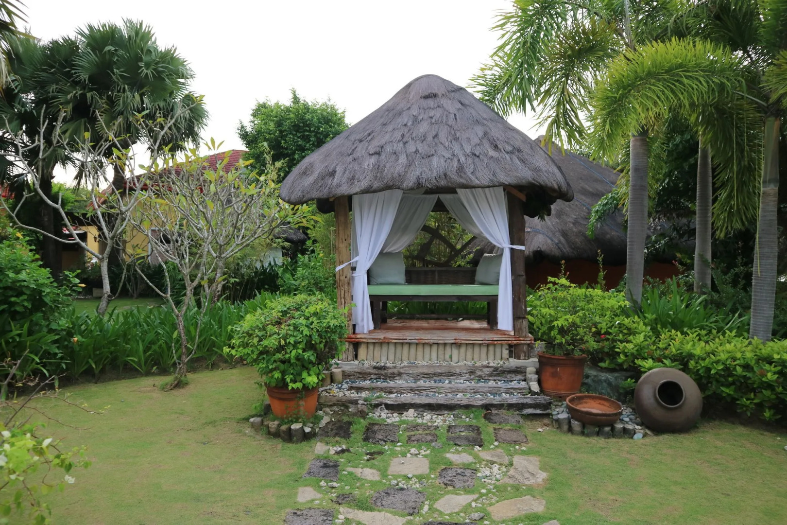 Puerto Del Sol Beach Resort